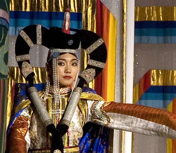 DancerHeaddress